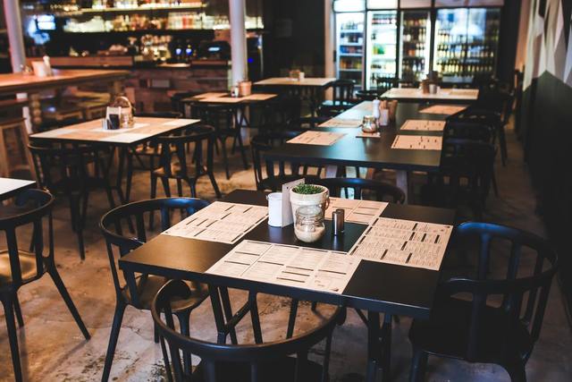 憧れのカフェを始めよう!カフェを開業する際に知っておきたい4つのこと